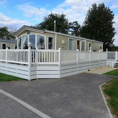 Caravan For Rent At Tattershall Holiday Park Exteriér fotografie
